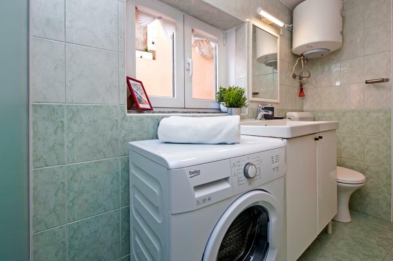 Smilje 2 Apartment Rovinj Ngoại thất bức ảnh